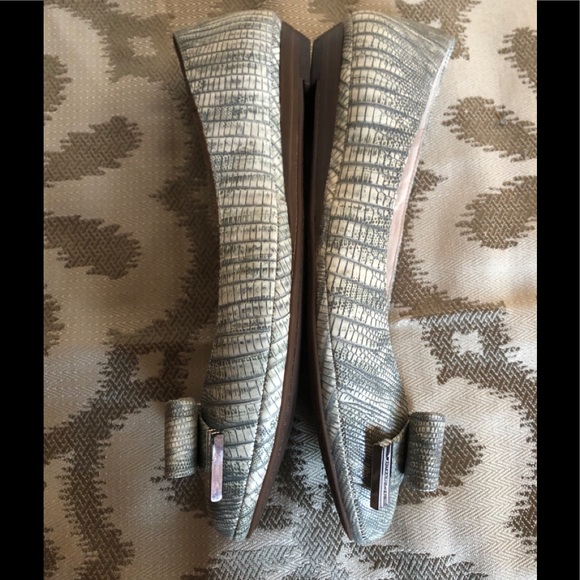 🆕LOUISE ET CIE BETSIE BOW BALLET FLATS 🥿 Sz 8.5M - Picture 7 of 15